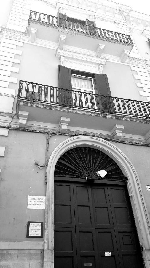 Mammadada Charm Rooms Bari Exterior foto